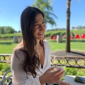 Meet your Posher, Vanessa